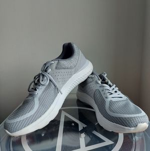 Women's running shoes